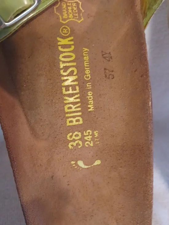 Birkenstock Women’s Glossy Light Green Double-Buckle Sandals Size 38 Narrow - Picture 2 of 3